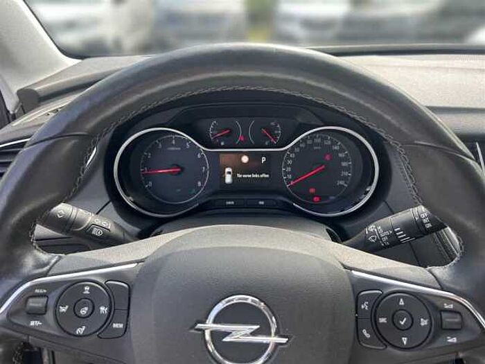 Opel Grandland X Ultimate 1.5 mit PDC*360°-Kamera*Navi*Sitzheizung