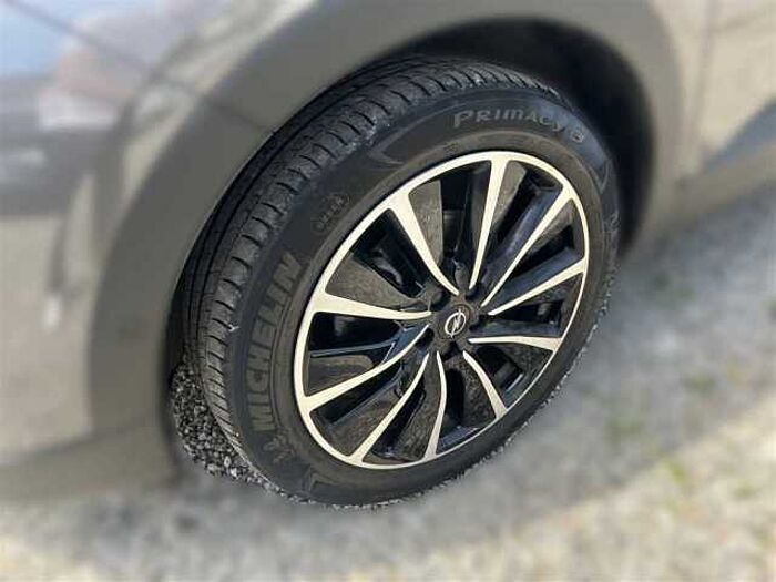 Opel Grandland X Ultimate 1.5 mit PDC*360°-Kamera*Navi*Sitzheizung