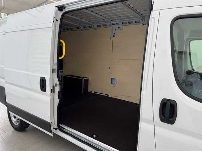 Opel Movano Cargo 3.5t verstärktL3H2 140 PS*NAVI*LED*Allwetter*Holzboden