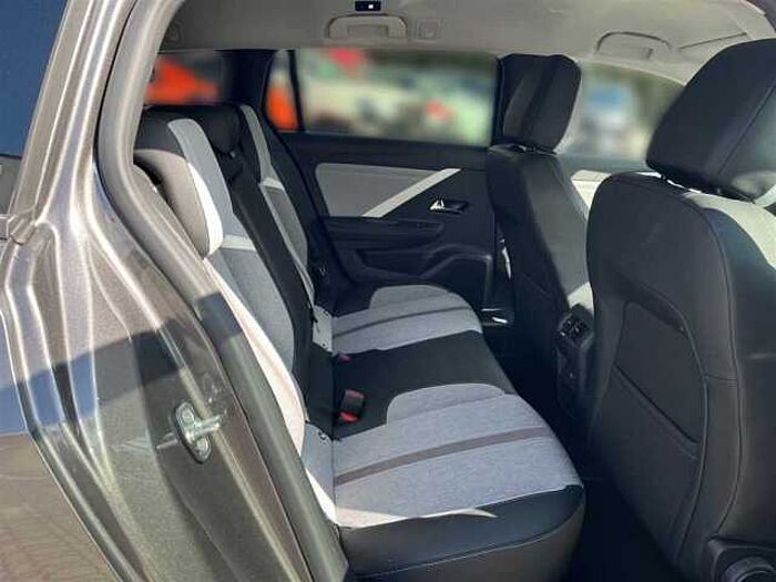 Opel Astra 1.5D Business Elegance AHK Navi PDC LED Kamera Sitzheizung