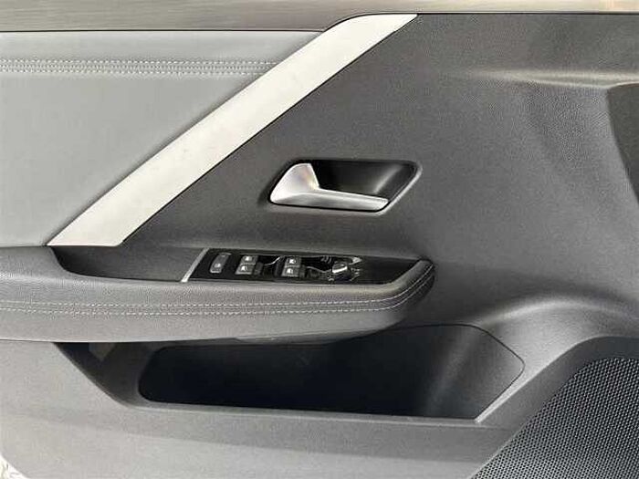 Opel Astra Elegance *Rückfahrkamera* *KeylessGo* *LED* *PDC* *CarPlay*