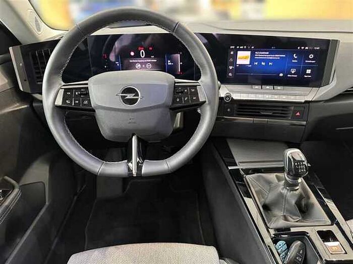 Opel Astra Elegance *Rückfahrkamera* *KeylessGo* *LED* *PDC* *CarPlay*