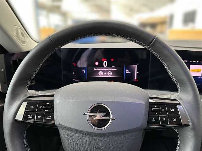 Opel Astra Elegance *Rückfahrkamera* *KeylessGo* *LED* *PDC* *CarPlay*