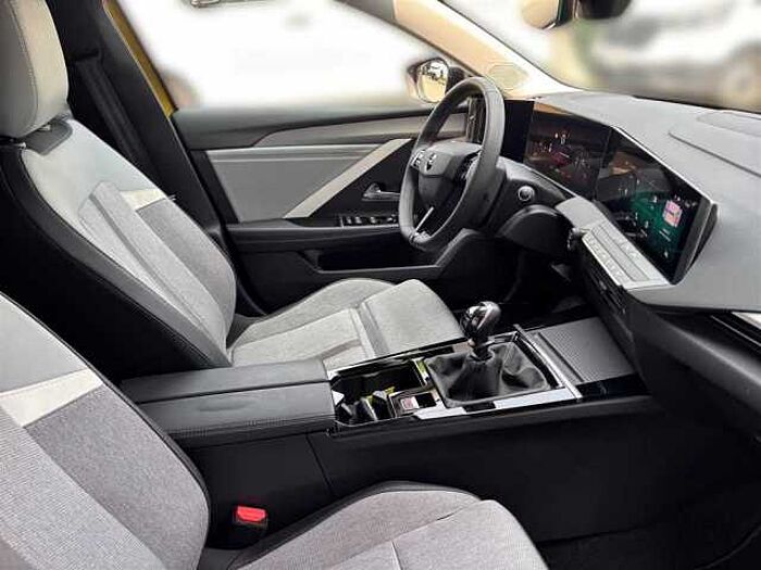 Opel Astra 1.2 Elegance*Klimaauto.*Tempomat*CarPlay*