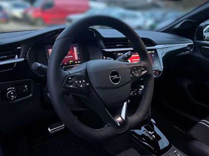 Opel Corsa GS 130 ps AT/Kamera/Navi/SHZ/Parksensoren