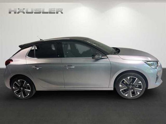Opel Corsa GS Elektro mit Navigation und Rückfahrkamera LED