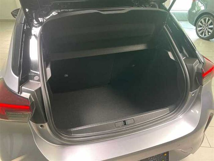 Opel Corsa GS Elektro mit Navigation und Rückfahrkamera LED