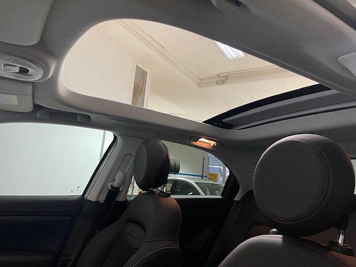 Fiat 500X Dolcevita 1.5T*Automatik*Cabrio*Parkhilfe*Klimaauto.*AppleCarPlay*