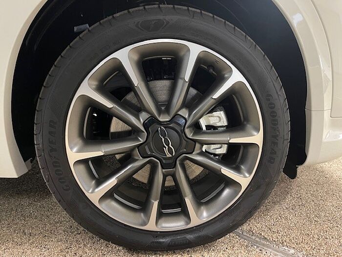 Fiat 500X Dolcevita 1.5T*Automatik*Cabrio*Parkhilfe*Klimaauto.*AppleCarPlay*