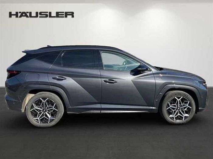 Hyundai Tucson 1.6 T-GDI Basis Plug-In Hybrid 4WD *Vollausstattung*