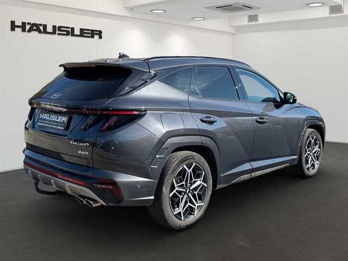Hyundai Tucson 1.6 T-GDI Basis Plug-In Hybrid 4WD *Vollausstattung*