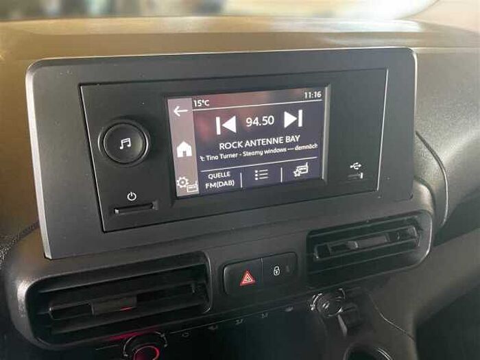 Citroen ë-Berlingo M Elektro 5-Sitzer Klima DAB-Radio PDC hinten