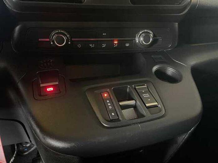 Citroen ë-Berlingo M Elektro 5-Sitzer Klima DAB-Radio PDC hinten