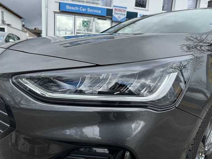 Ford FOCUS 1.0 EcoBoost ST-LINE*Navi*Carplay*LED*Kamera