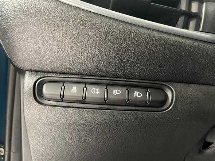 Fiat 500e Action Lichtsensor Bluetooth Spurhalteassistent