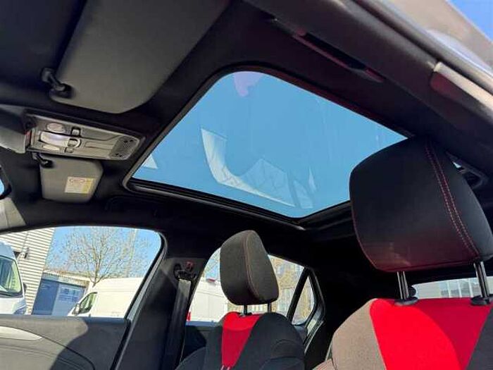 Opel Corsa 1.2 GS, Glasdach, Kamera, Sitzheizung, PDC, LED,