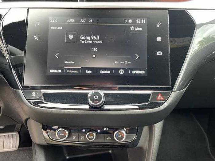 Opel Corsa Elegance Panoramadach*Kamera*LED*PDC*Klimaautomatik*uvm.