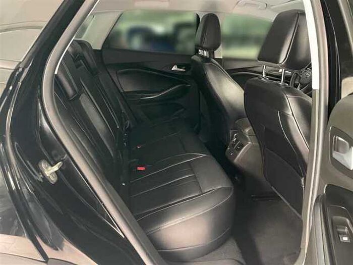 Opel Grandland X 1.6 Business Innovation AWD Automatik Leder LED