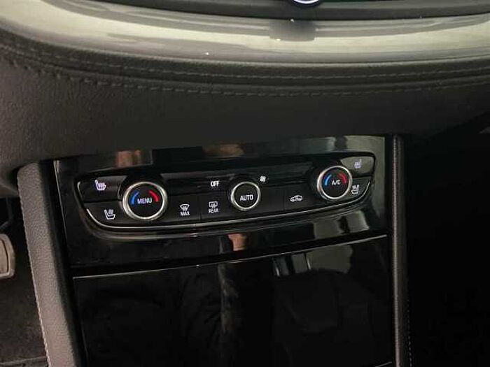 Opel Grandland X 1.6 Business Innovation AWD Automatik Leder LED