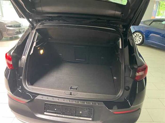 Opel Grandland X 1.6 Business Innovation AWD Automatik Leder LED