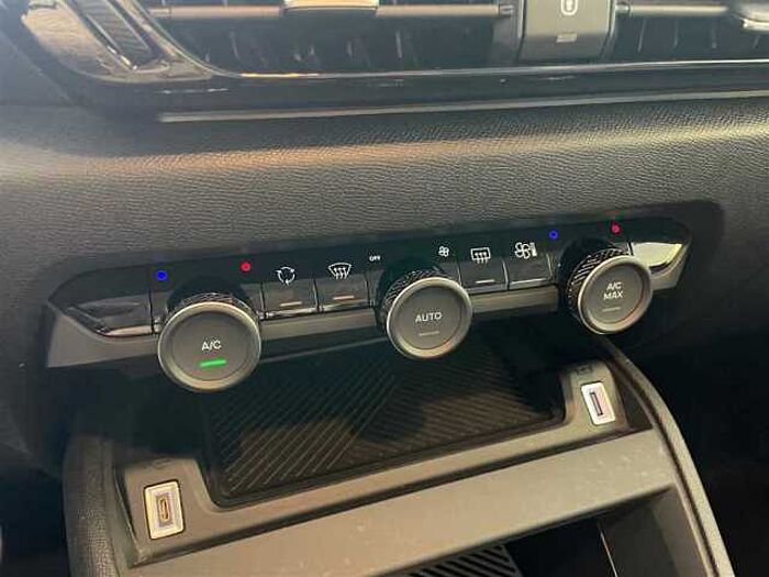 Citroen ë-C4 Feel Einparkhilfe Navi LED-Scheinwerfer