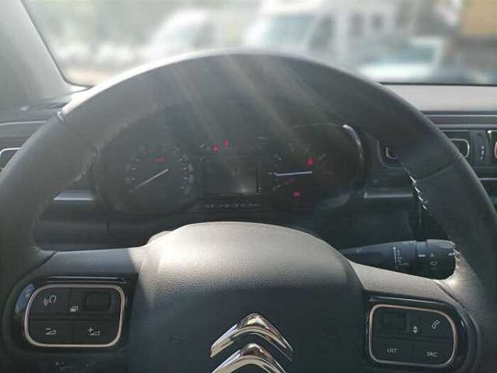 Citroen C3 Max mit Automatikgetriebe , Klimaautomatik, DAB Radio, PDC hinten, etc.