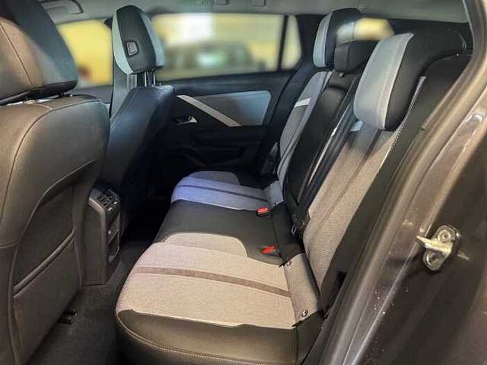 Opel Astra Sports Tourer 1.5 Elegance Kamera ACC LED