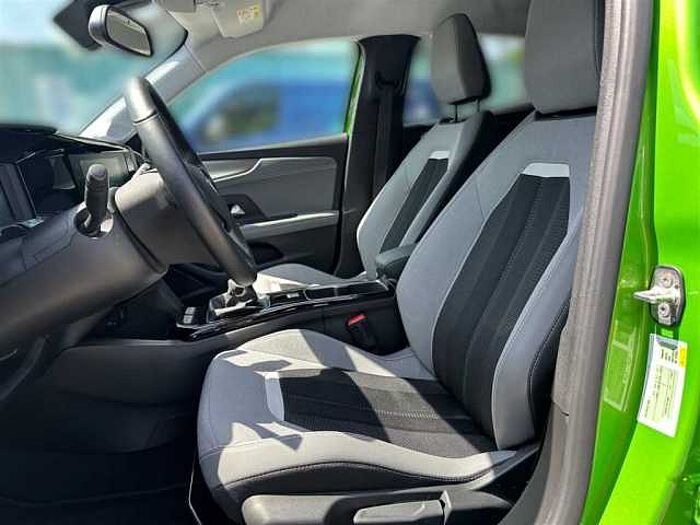 Opel Mokka Elegance*Navi*Parkilot*Kamera*LED*Carplay*uvm.