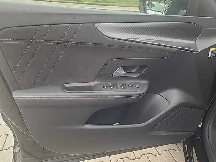 Opel Mokka Ultimate*1.2T*Navi*Kamera*SHZ*LHZ*