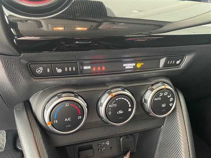 Mazda 2 Homura 1.5 Rückfahrkamera LED CarPlay 5.600km