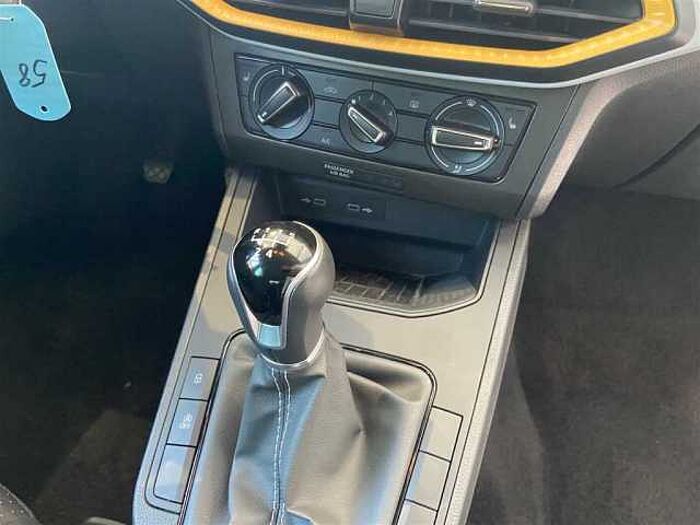 SEAT Ibiza 1.0 TSI Style *Klima* *Navi* *LED* *SHZ* *PDC* *Carplay* uvm.