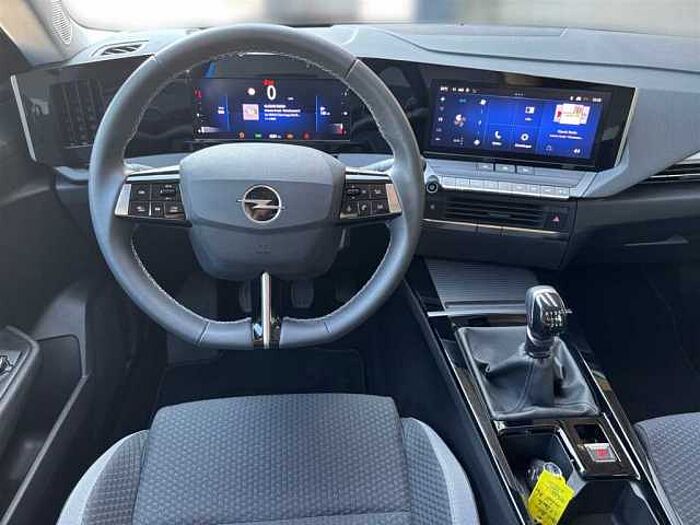 Opel Astra Enjoy, 1.2 *Kamera*Klimaauto. *Tempomat*