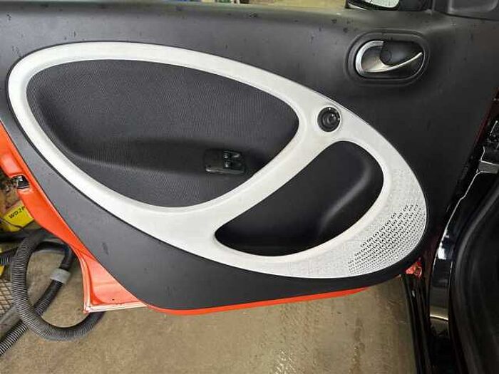 Smart ForFour Passion*Panorama*LED*Einparkhilfe*Tempomat*uvm.