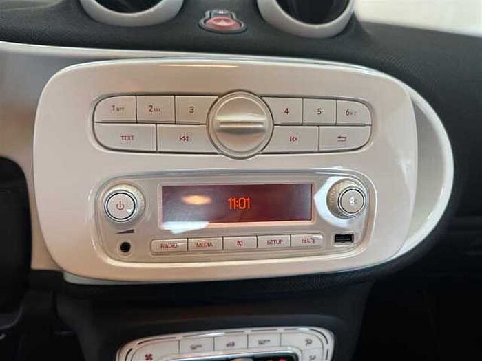 Smart ForFour Passion*Panorama*LED*Einparkhilfe*Tempomat*uvm.