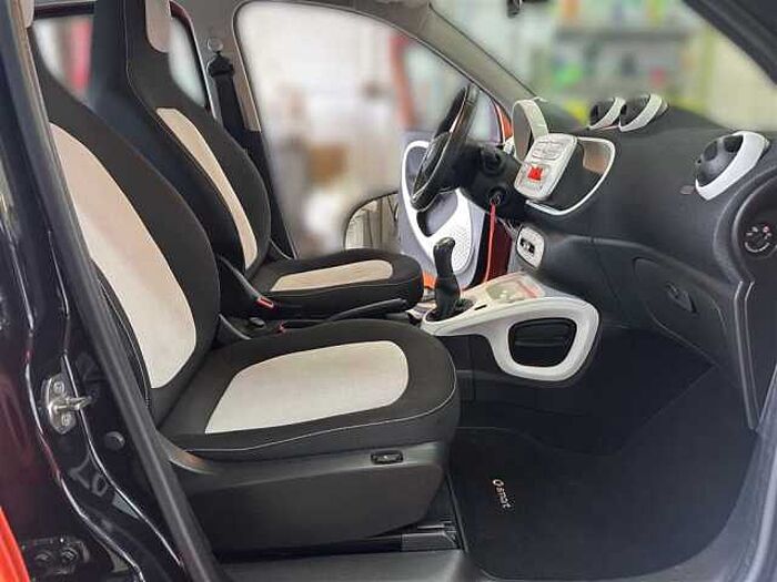 Smart ForFour Passion*Panorama*LED*Einparkhilfe*Tempomat*uvm.