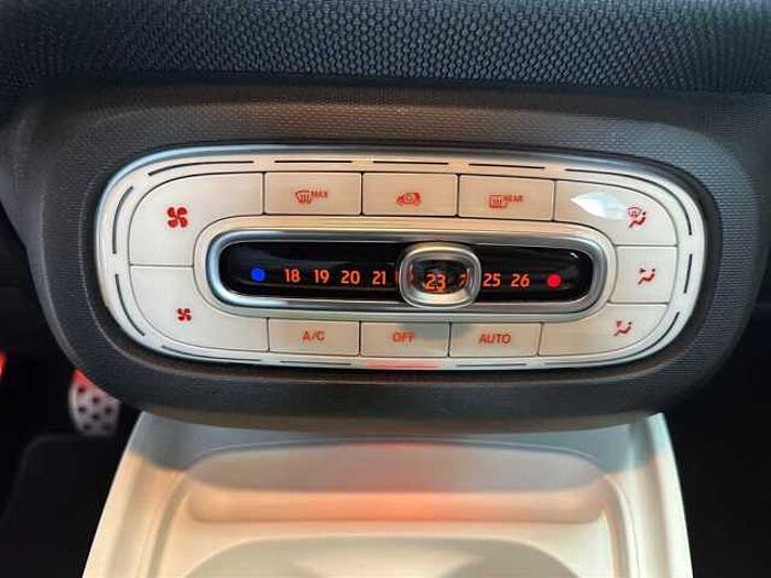 Smart ForFour Passion*Panorama*LED*Einparkhilfe*Tempomat*uvm.