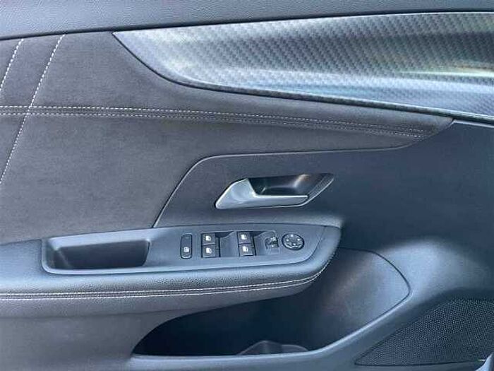 Opel Mokka Ultimate 1.2 Sitz-u. Lenkradheizung*Navi*Kamera*PDC*Keyless*uvm.