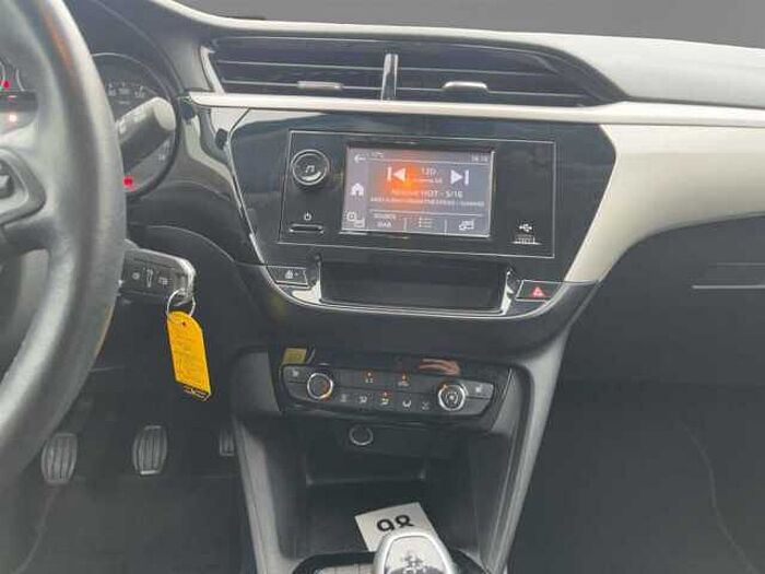 Opel Corsa Edition 1.2 mit PDC*Klima*SHZ