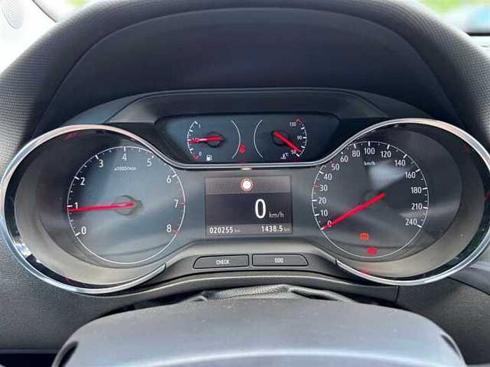 Opel Crossland X 1.2T Edition Plus Navi, Klimaaut. , Kamera,