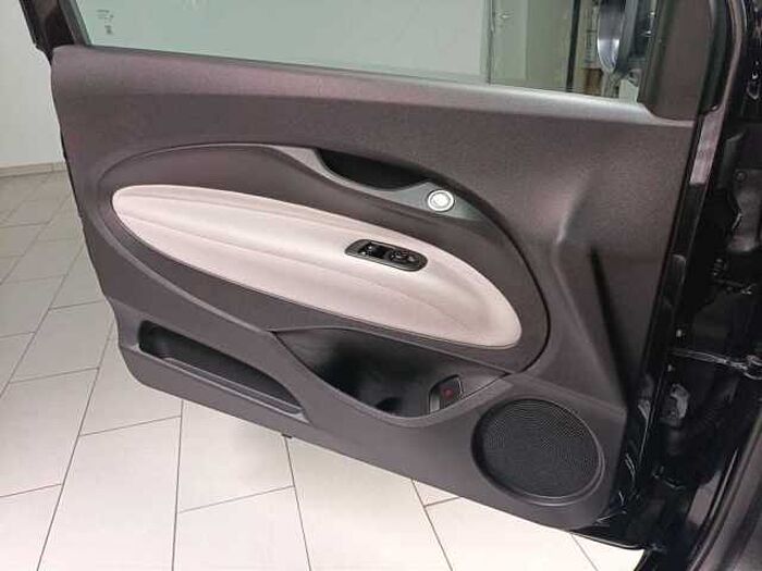 Fiat 500e 3+1 la Prima Leder Rückfahrkamera Navigation