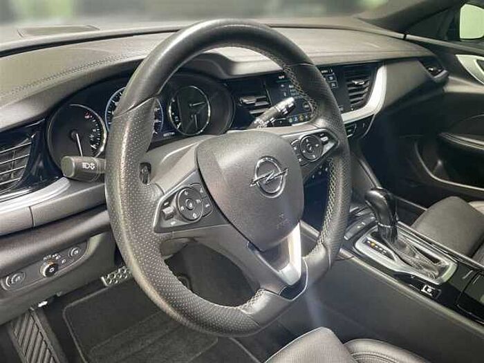 Opel Insignia ST Ultimate 2.0 Automatik Leder Navi CarPlay LED