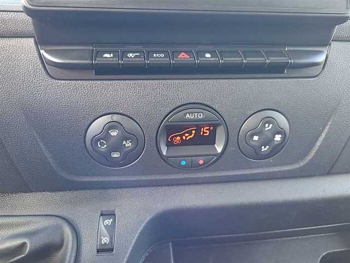 Opel Movano 2.3D*L1H1*Klimaaut. *Kamera*NAVI*