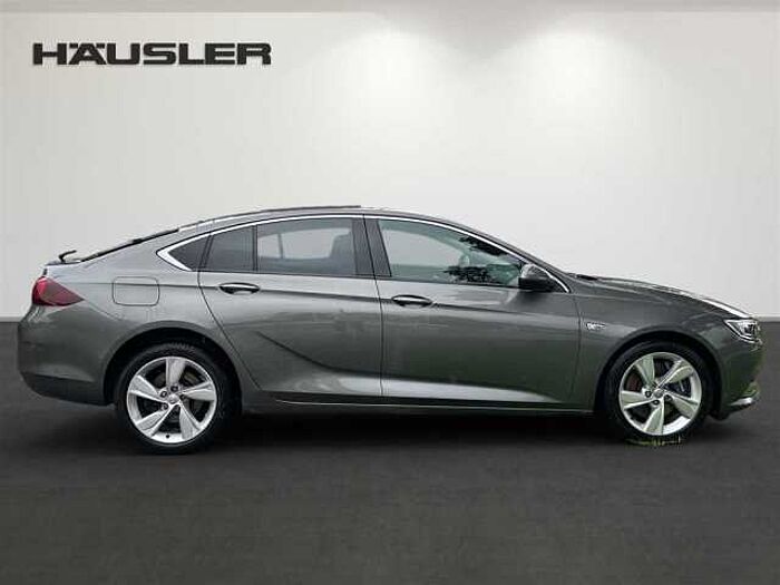 Opel Insignia 2.0T Aut. 4x4*Innovation*LED*Navi*Carplay