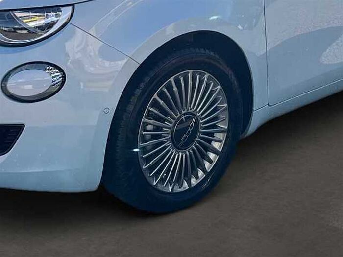 Fiat 500 mit Rückfahrkamera*PDC*Carplay