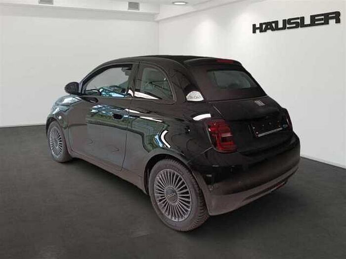 Fiat 500e Cabrio Icon Kamera Sitzheizung Navi