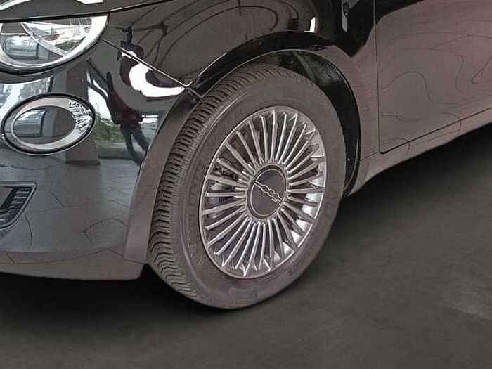 Fiat 500e Cabrio Icon Kamera Sitzheizung Navi