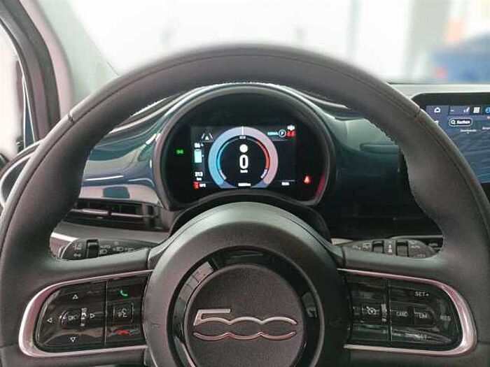 Fiat 500e Icon Navi Sitzheizung Einparkhilfe
