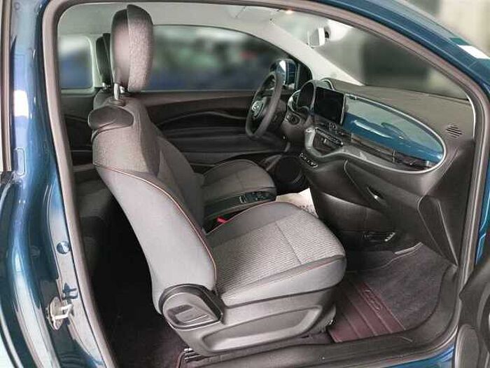 Fiat 500e Icon Navi Sitzheizung Einparkhilfe