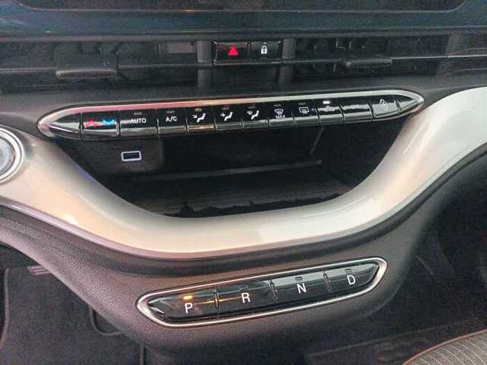 Fiat 500e Icon Navi Sitzheizung Einparkhilfe