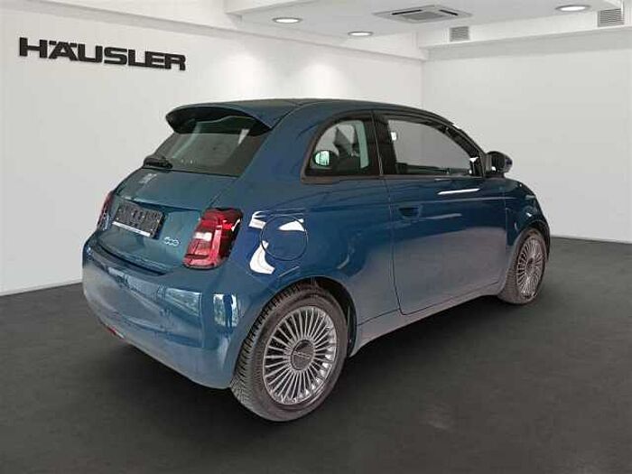 Fiat 500e Icon Navi Sitzheizung Einparkhilfe